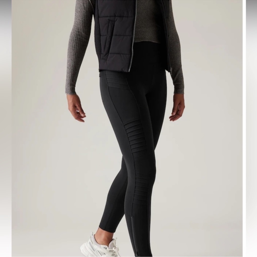 Athleta Delancey Gleam Moto Tight Leggings Black Size Medium Activewear - Picture 9 of 12